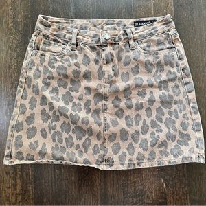 Blank NYC cheetah jean skirt